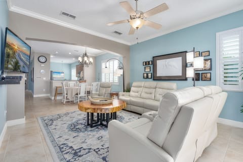 Welcome to Cinnamon Beach 941!!