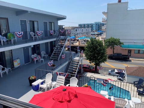 Welcome to Key Colony Condos!