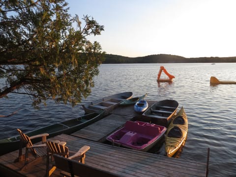 7 Boats and 2 Swim Rafts Included