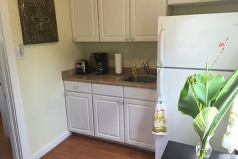 Kitchen has pots, skillet, toaster, coffee maker, and kettle.  Feel at home!