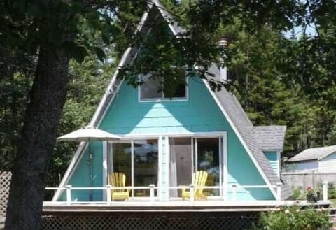 Second Wind Cottage on Mahone Bay