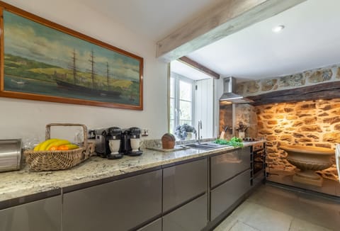 Ground floor: Kitchen