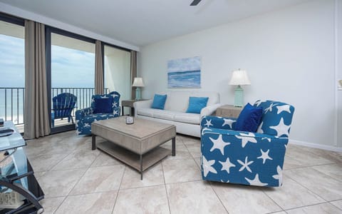 Island Winds West 672 Gulf Shores, Alabama, beach front, 2 bedroom condominium