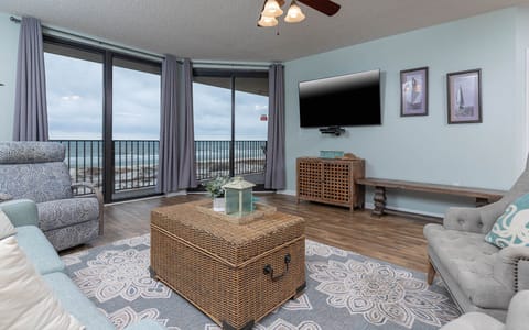 Phoenix X 304, Orange Beach, Alabama, beach front, 3 bedroom condominium on the 3rd floor