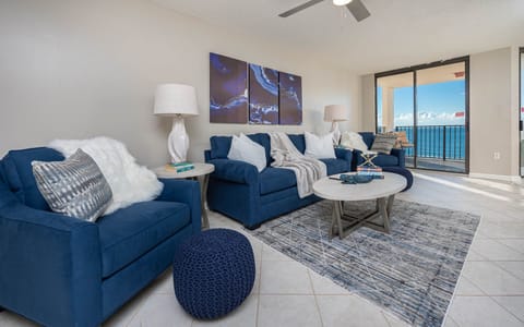 Phoenix East 605, Orange Beach, Alabama, beach front, 1 bedroom condominium on the 6th floor
