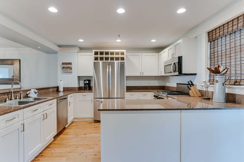 Beachside #5 - Watercolor - Second Floor - Kitchen