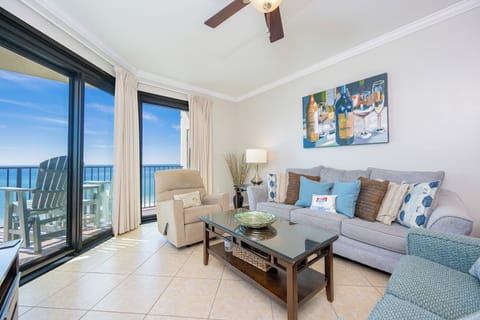 Phoenix VII 71506 Orange Beach, Alabama, beach front, 2 bedroom condominium on the top 15th floor