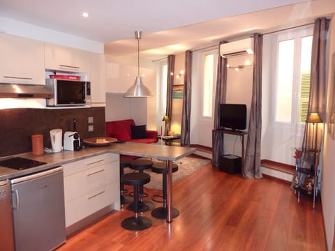 Living Room
Apartment "MONACO"