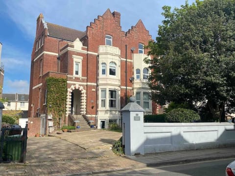 St Helens House - Private off street parking - One space for each apartment, additional spaces subject to availability , or on street parking passes can be provided