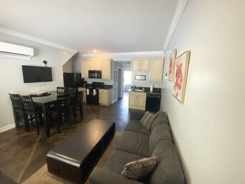 Living Room/Dining/Kitchen