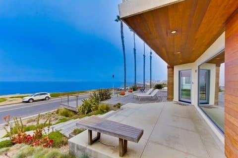 Stunning Sunset Cliffs Oceanfront Modern Architectural Pool Home