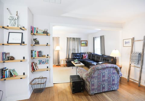 Comfortable for large groups