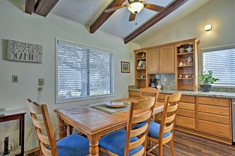 Dining Area | Dishware & Flatware