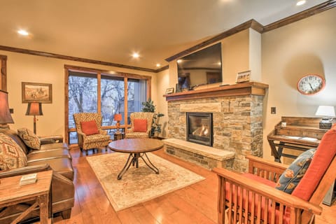 Red Lodge Vacation Rental Townhome | 4BR | 4BA | 2,500 Sq Ft | Step-Free Access