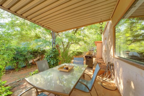 Sedona Vacation Rental | 3BR | 2BA | 1,600 Sq ft | Step-Free Access