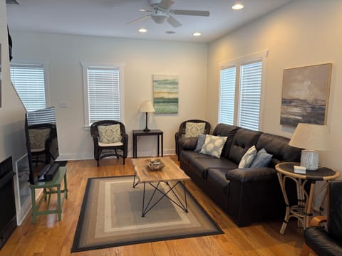 Large living room with Smart TV