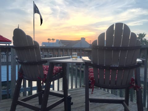 Casa FRIO Sunset views from comfortable Polywood deck high chairs.