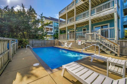 Surf or Sound Realty - 451 - Five Fathoms - Pool Area -2