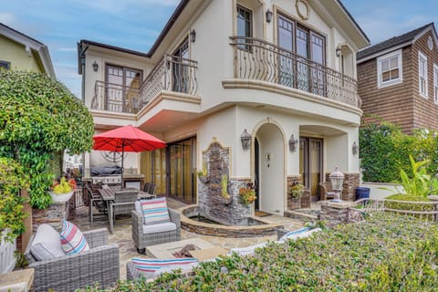 Newport Beach Vacation Rental | 5BR | 4.5BA | 3,000 Sq Ft