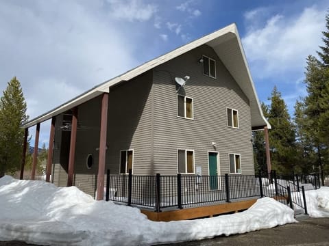 Welcome to Mountain Meadows.