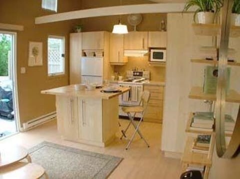 Kichen with Dining Area