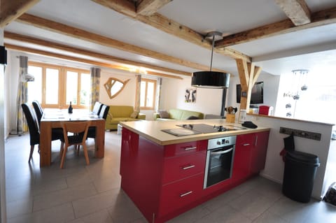 Fully equipped kitchen.