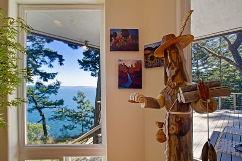 Handcrafted decorations and paintings.