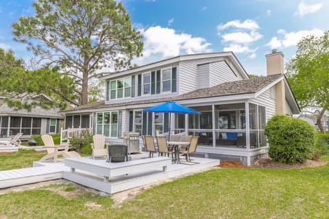 23 Lands End - Exterior