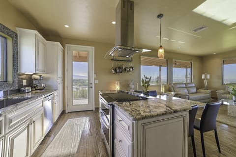 Views to the left while you cook (more in front and behind too)