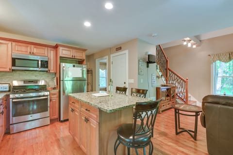 Kitchen | Cooking Basics | Crockpot | Coffee Maker | Ice Maker