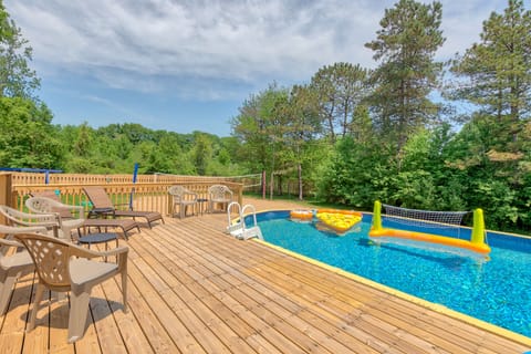 Our heated pool! Fenced in for the safety of little ones.

*Open for Summer only