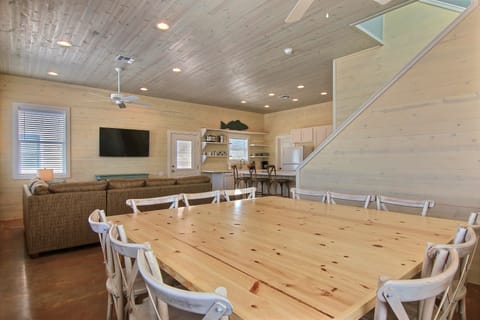 1st Floor - Large dining table perfect for gatherings