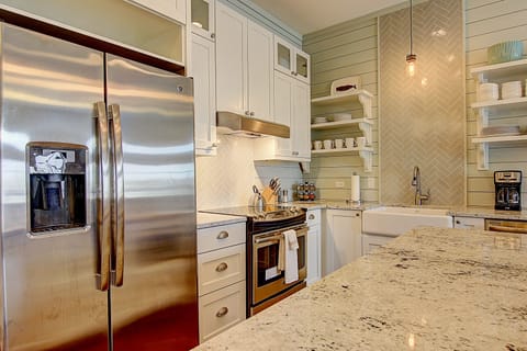 Kitchen, 1st Floor - Kitchen