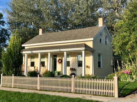 Historic Pioneer Home Built in 1873