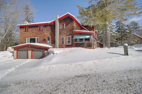 Property Exterior | Exterior Security Camera (Facing Out)