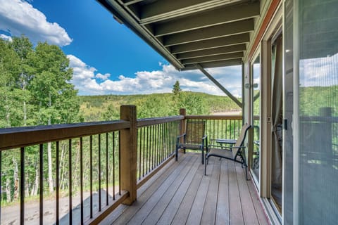 Silverthorne Vacation Rental | 2BR | 1BA | Stairs Required | 789 Sq Ft