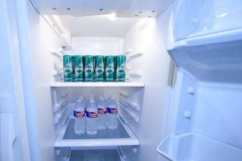 Complimentary sparkling and still waters and variety of complimentary snacks 