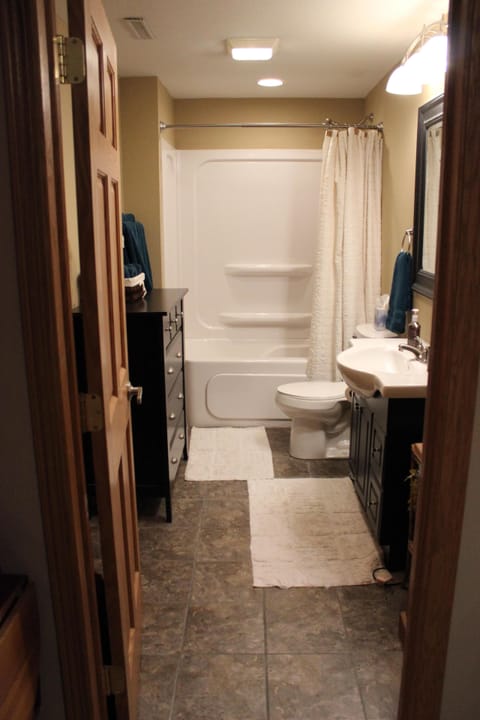 Bathroom with chest of drawers!