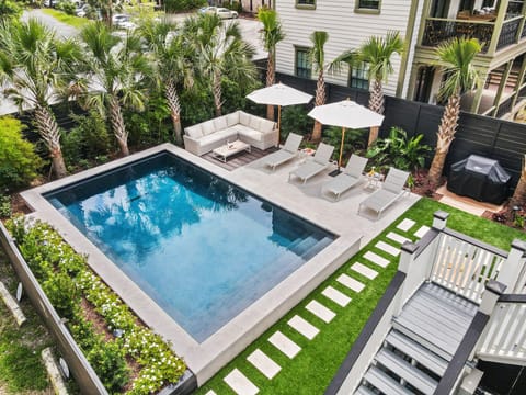 Private Fenced in Heated Pool (26' x 14')
