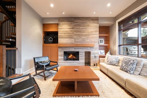 Living area: Forest view