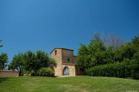 agriturismo-la-papessa-chianti-san-donato-farmhouse-external