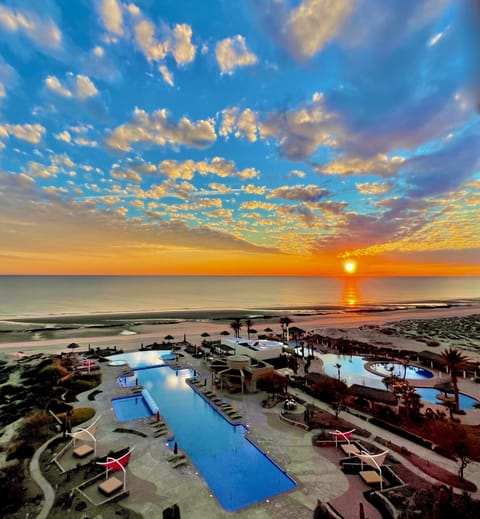 Gorgeous sunset over the Sea of Cortez and from your 7th floor balcony.