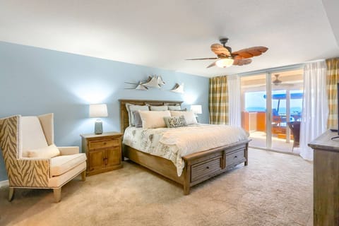 Master Bedroom with King Size Bed and Direct Access to Gulf Front Balcony