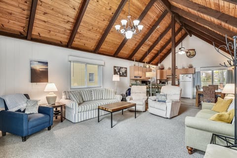 Floor Plan,Living Area,