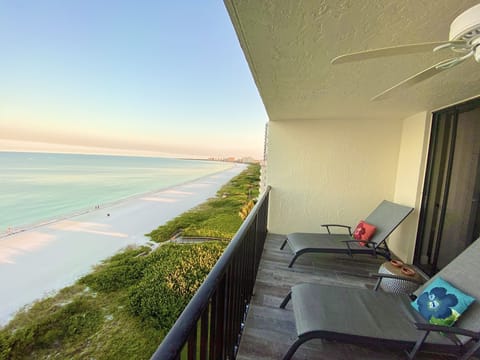 Large Patio, views for miles!!