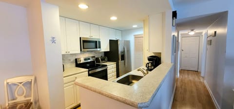 Floor Plan,KITCHEN,