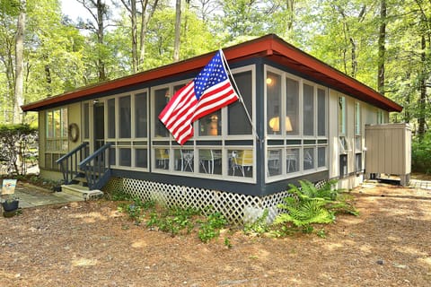 Exterior,Front Elevation,