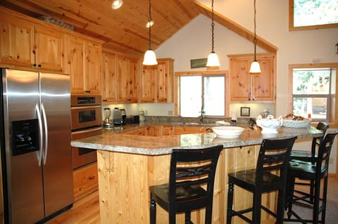 Tahoe Woods Kitchen