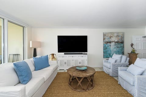Silver Shells St. Maarten 805- Living Area