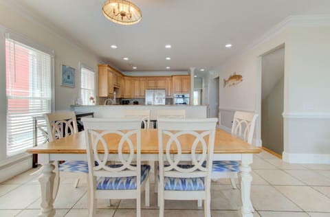 The Hideaway A-Dining Room